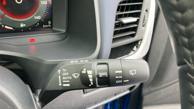 Nissan Qashqai 1.3 DiG-T MH Tekna 5dr Petrol Hatchback